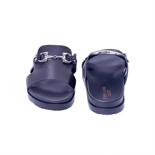 Tobylano Slippers With Nickel Accessory - Black