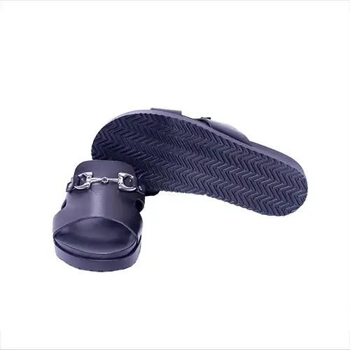 Tobylano Slippers With Nickel Accessory - Black