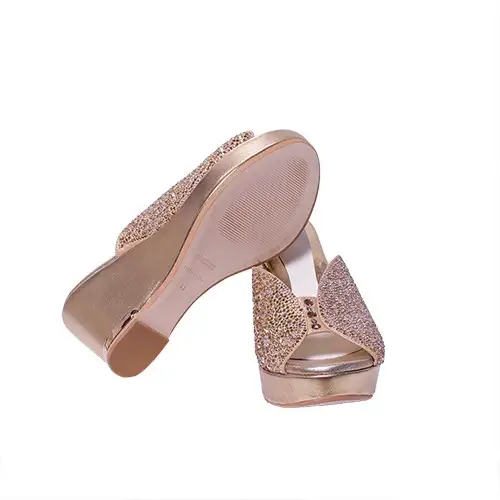 Stefenia Pellicci Gold Wedge Slippers