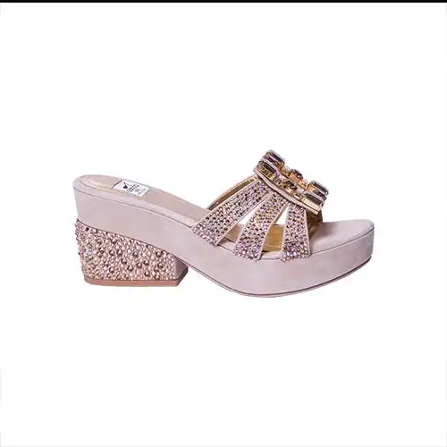 Sacco Gold Wedge Slippers